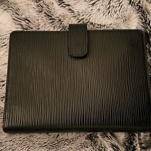 Louis Vuitton Medium Agenda